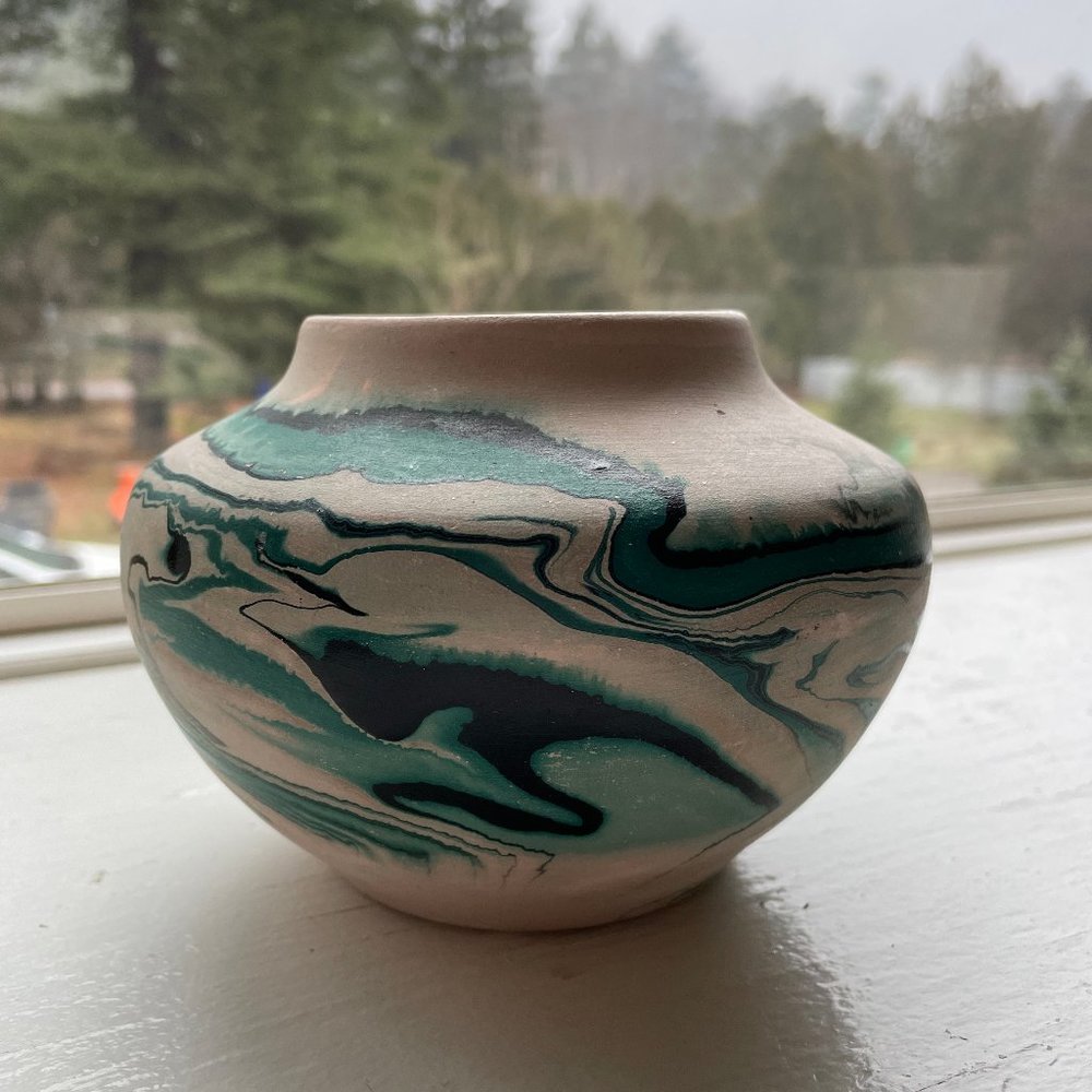 VTG Nemadji Clay Vase Pot Pottery Green Swirl Art Hand Made Painted USA